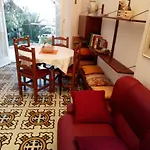 Casa Di Claude Con Posto Auto * Finale Ligure