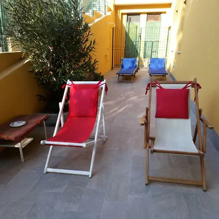 Apartman Casa Di Claude Con Posto Auto Finale Ligure