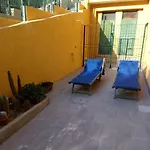 Casa Di Claude Con Posto Auto Διαμέρισμα