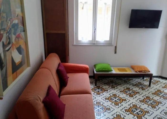 Casa Di Claude Con Posto Auto * فينالي ليغوري