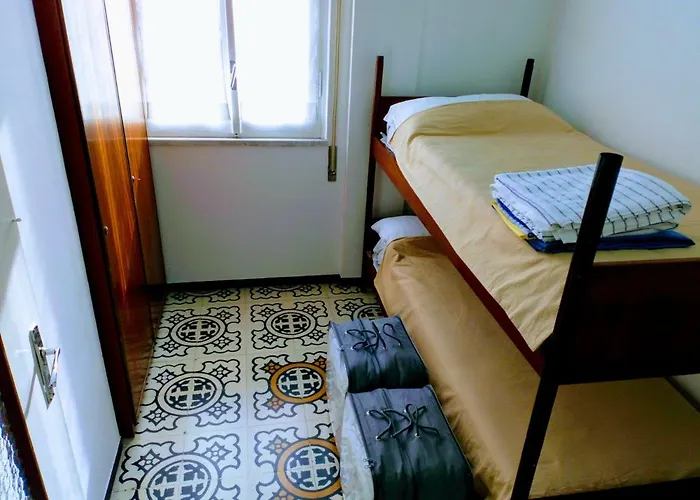 Casa Di Claude Con Posto Auto شقة فينالي ليغوري