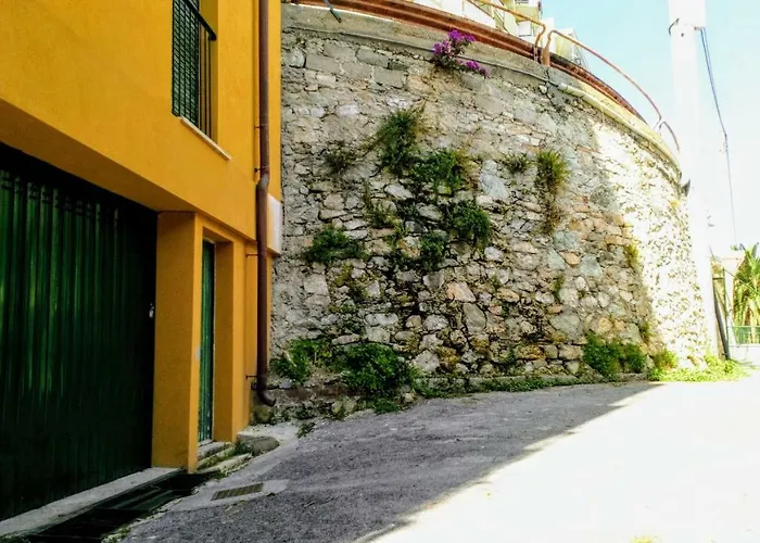 Casa Di Claude Con Posto Auto شقة *